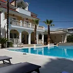 Luxury Aveline Heated Pool & Sauna Near Trogir Area * Kaštela