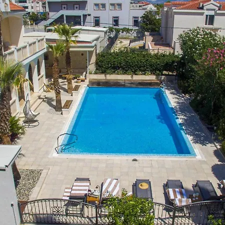 Villa Luxury Aveline Heated Pool & Sauna Near Trogir Area